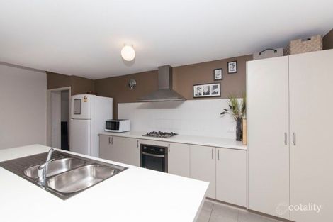 Property photo of 16 Shaftesbury Way Wellard WA 6170