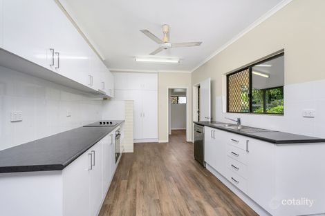 Property photo of 17 Hadrian Avenue Mooroobool QLD 4870