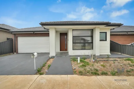 Property photo of 13 Heaton Street Tarneit VIC 3029