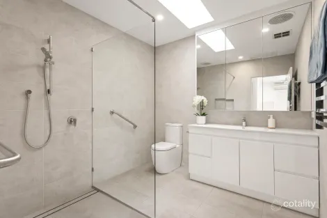 Property photo of 2/8 Ebden Avenue Black Rock VIC 3193