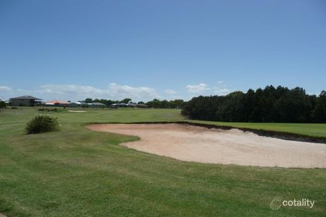 7 Toppers Dr, Coral Cove, QLD 4670