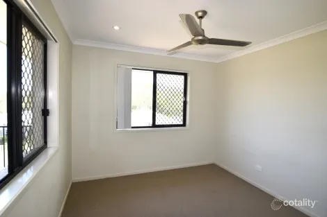 Property photo of 5 Beaver Avenue South Gladstone QLD 4680