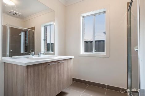 Property photo of 33 Nobility Road Craigieburn VIC 3064