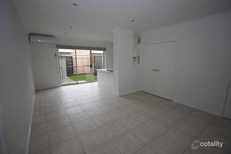 Property photo of 20 Ryrie Grove Wollert VIC 3750