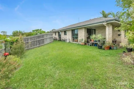 Property photo of 2 Earleham Court Pimpama QLD 4209