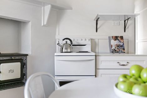 Property photo of 39 Allan Street Port Kembla NSW 2505