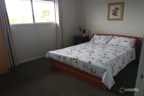 Property photo of 10 McHaffie Terrace Manor Lakes VIC 3024