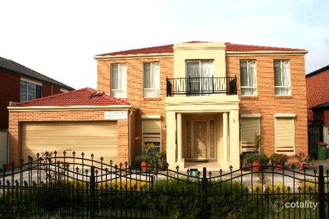 8 Dantum Gr, Braybrook, VIC 3019