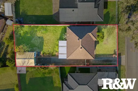 Property photo of 37 Kerwin Circle Hebersham NSW 2770