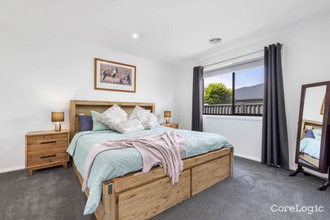 Property photo of 11 Heathcote Drive Lucas VIC 3350