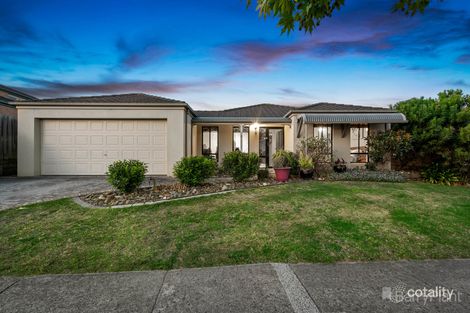 Property photo of 5 Stirling Circuit Beaconsfield VIC 3807