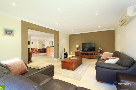 Property photo of 13 Melrose Way Horsley NSW 2530