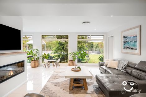 Property photo of 27 Harriet Spearing Drive Woonona NSW 2517