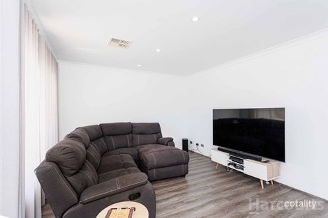 Property photo of 15 Corvette Way Landsdale WA 6065
