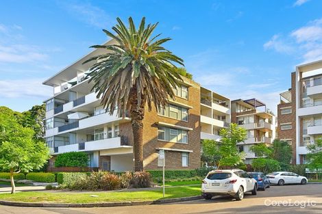 Property photo of 28/2-4 Sturt Place St Ives NSW 2075