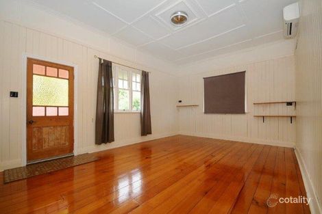 Property photo of 32 Cumming Street North Toowoomba QLD 4350