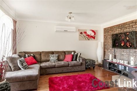 Property photo of 33 Murraba Crescent Gwandalan NSW 2259
