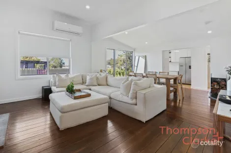 Property photo of 8 Anderson Drive Tarro NSW 2322