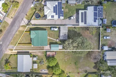 Property photo of 16 Cairns Road Ebbw Vale QLD 4304