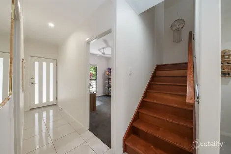 Property photo of 33 Holyoak Avenue Oonoonba QLD 4811