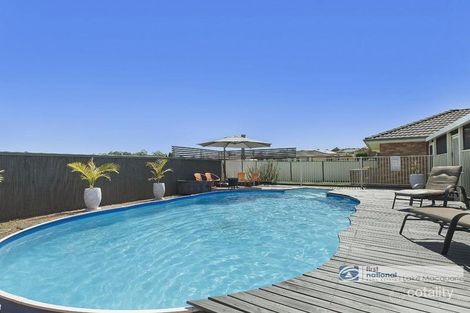 Property photo of 19 Flamingo Drive Cameron Park NSW 2285