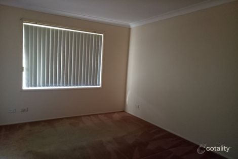 Property photo of 12 Styles Crescent Minto NSW 2566