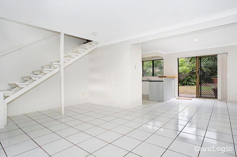 Property photo of 3/8 Sara Street Ashmore QLD 4214