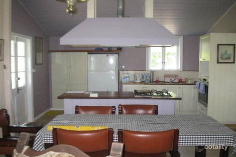 17 Mclucas St, Murgon, QLD 4605