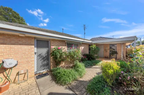 Property photo of 6/165 Princes Way Drouin VIC 3818