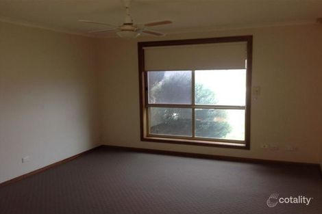 Property photo of 4 Black Forest Road Werribee VIC 3030