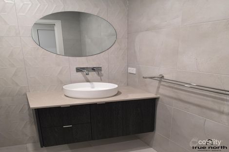 4/30 Careel Cl, Helensvale, QLD 4212