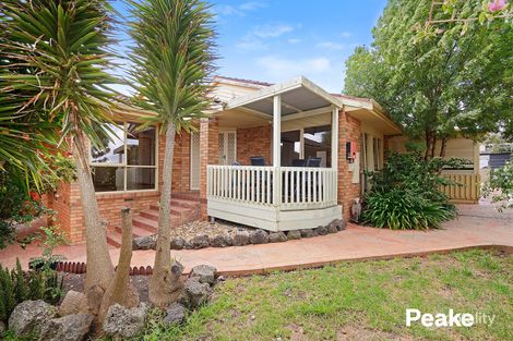 Property photo of 2 Spencer Court Berwick VIC 3806
