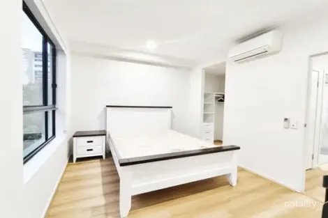 Property photo of 35 Tondara Lane West End QLD 4101