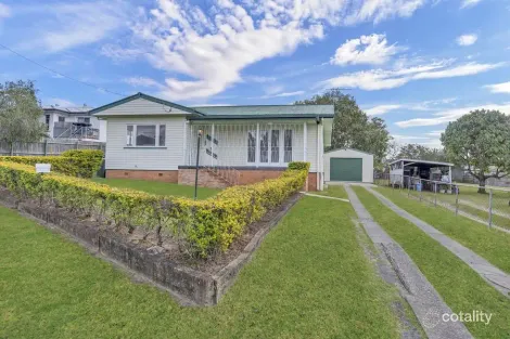 Property photo of 16 Cairns Road Ebbw Vale QLD 4304