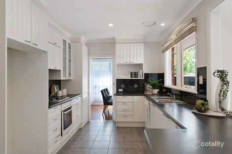 Property photo of 16 Edgewood Avenue Burwood East VIC 3151