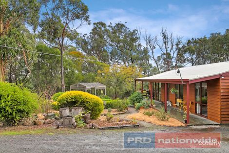 29 Glens Rd, Newtown, VIC 3351