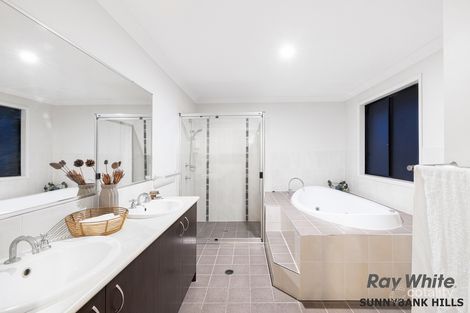 Property photo of 23 Mulberry Place Stretton QLD 4116