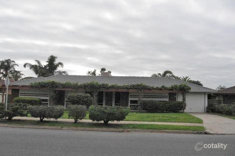 13 Hawkesbury Way, West Lakes Shore, SA 5020