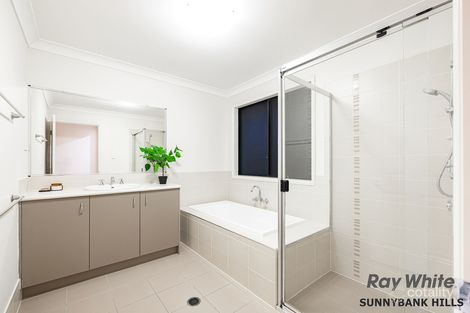 Property photo of 23 Mulberry Place Stretton QLD 4116