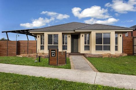 Property photo of 8 Mirrabucca Promenade South Morang VIC 3752