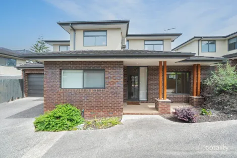 2/9 FULTON CRES, BURWOOD, VIC 3125