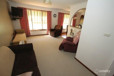 Property photo of 24 Mimosa Drive Mount Austin NSW 2650