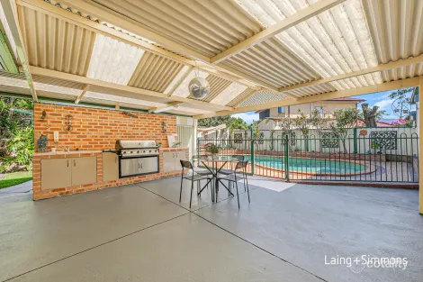 Property photo of 5 Polonia Avenue Plumpton NSW 2761