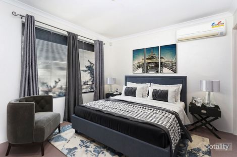 Property photo of 11 Morella Cross Ellenbrook WA 6069