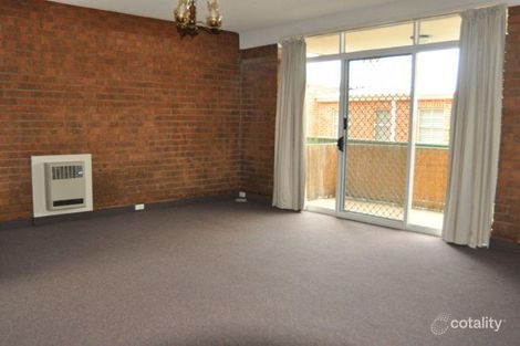 Property photo of 2/297 Russell Street Bathurst NSW 2795