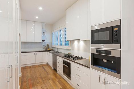 Property photo of 2 Macdonald Street Glen Iris VIC 3146