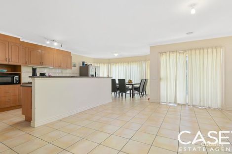Property photo of 7 Dennis Close Lynbrook VIC 3975