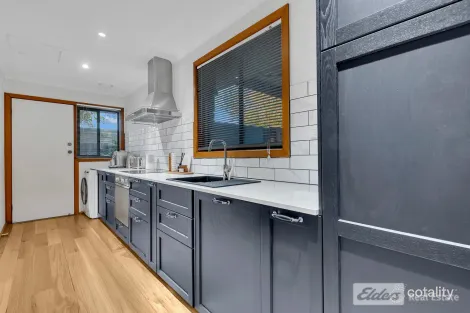 Property photo of 4/40 Mortimer Street Werribee VIC 3030
