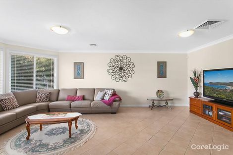 Property photo of 32 St Pauls Avenue Castle Hill NSW 2154