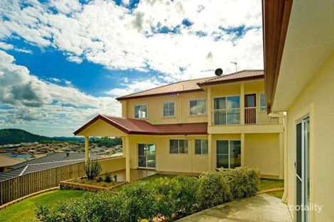 86 Salvado Dr, Pacific Pines, QLD 4211